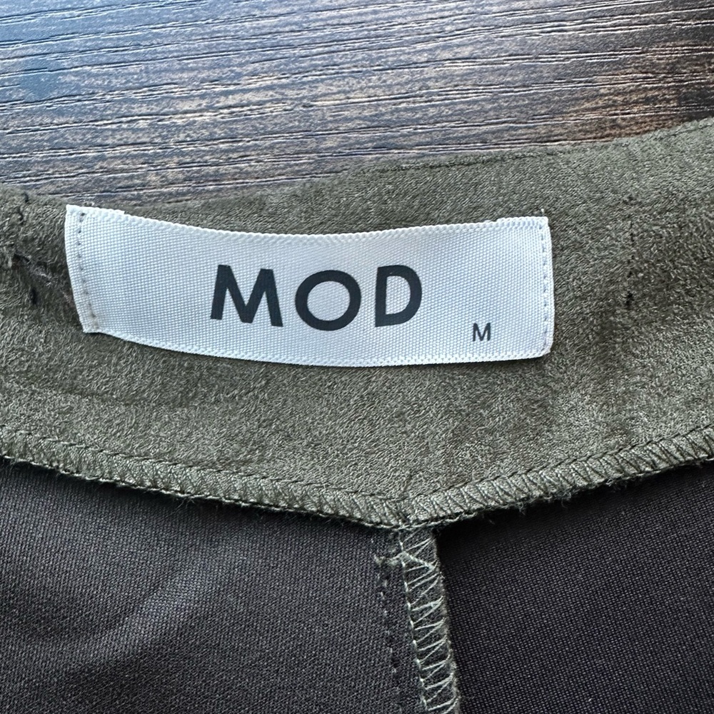 Mod Olive Skirt/Skort NWT Medium - Picture 5 of 13